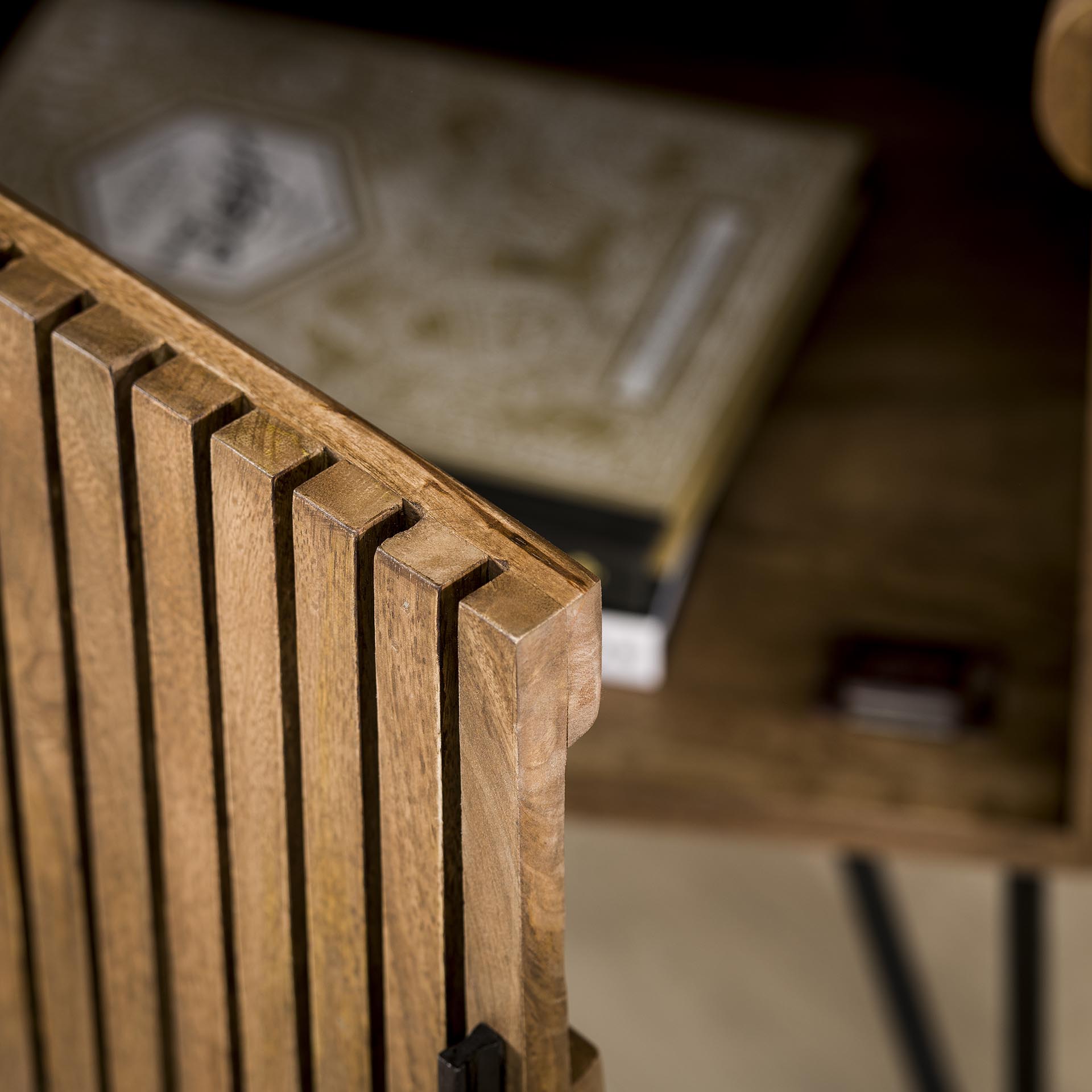 Wijnkast Mangohout - 15 Flessen