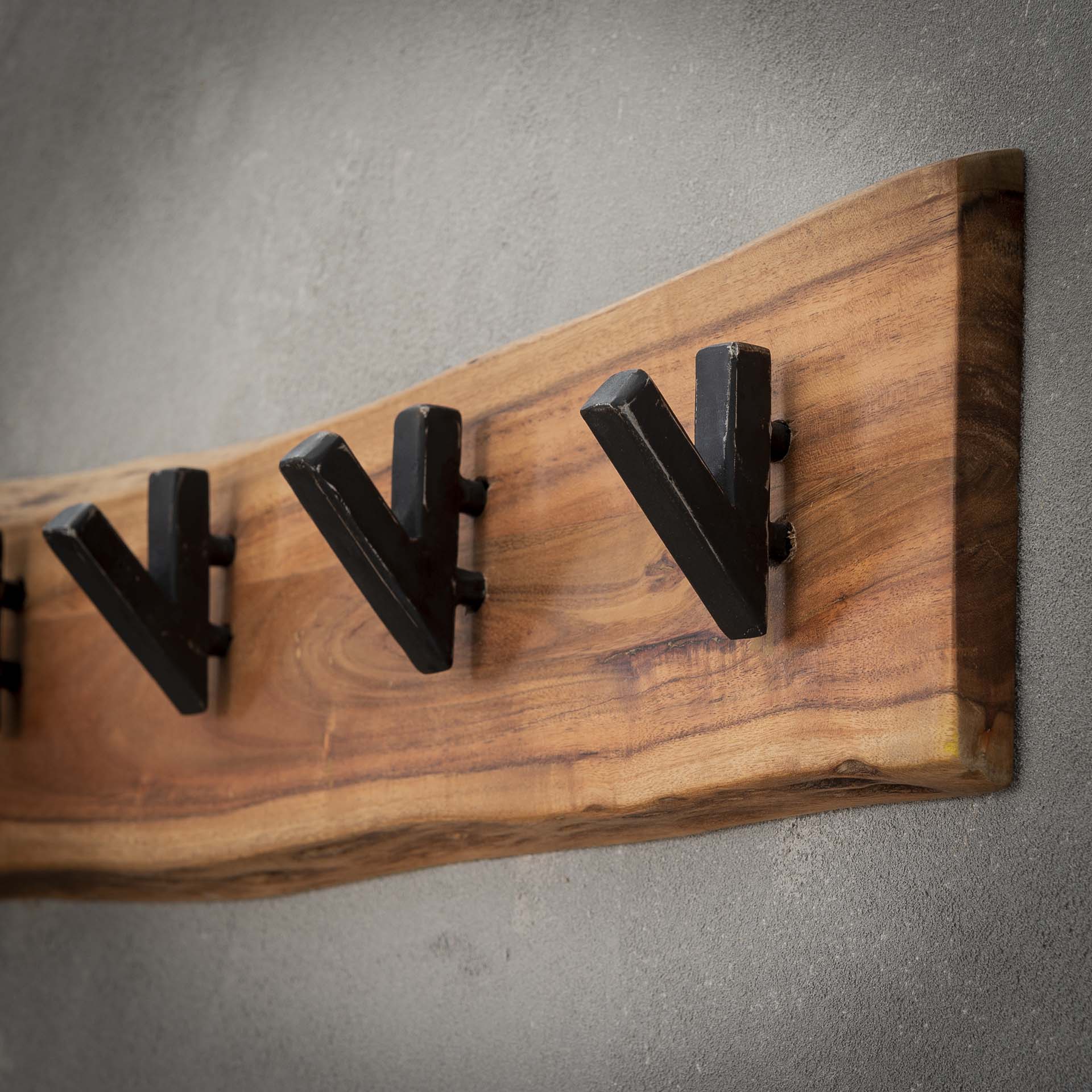 Kapstok hout met vijf haken