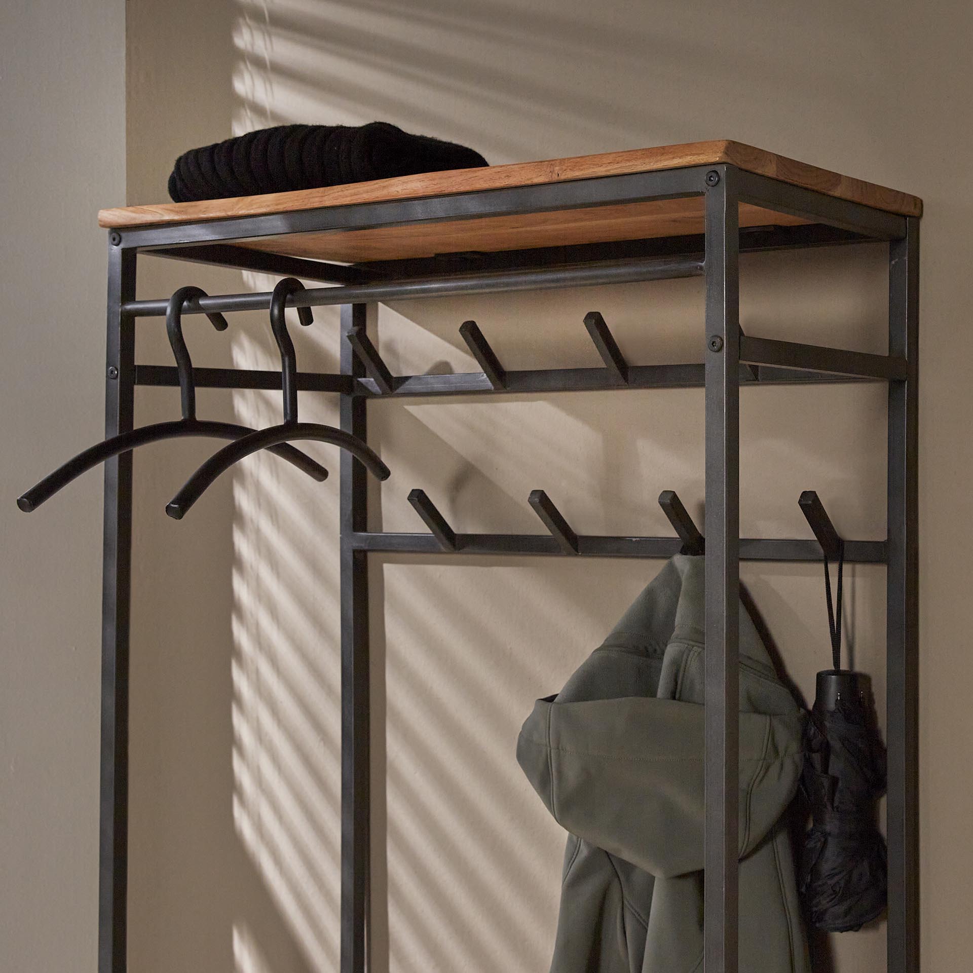 Garderobemeubel Live Edge