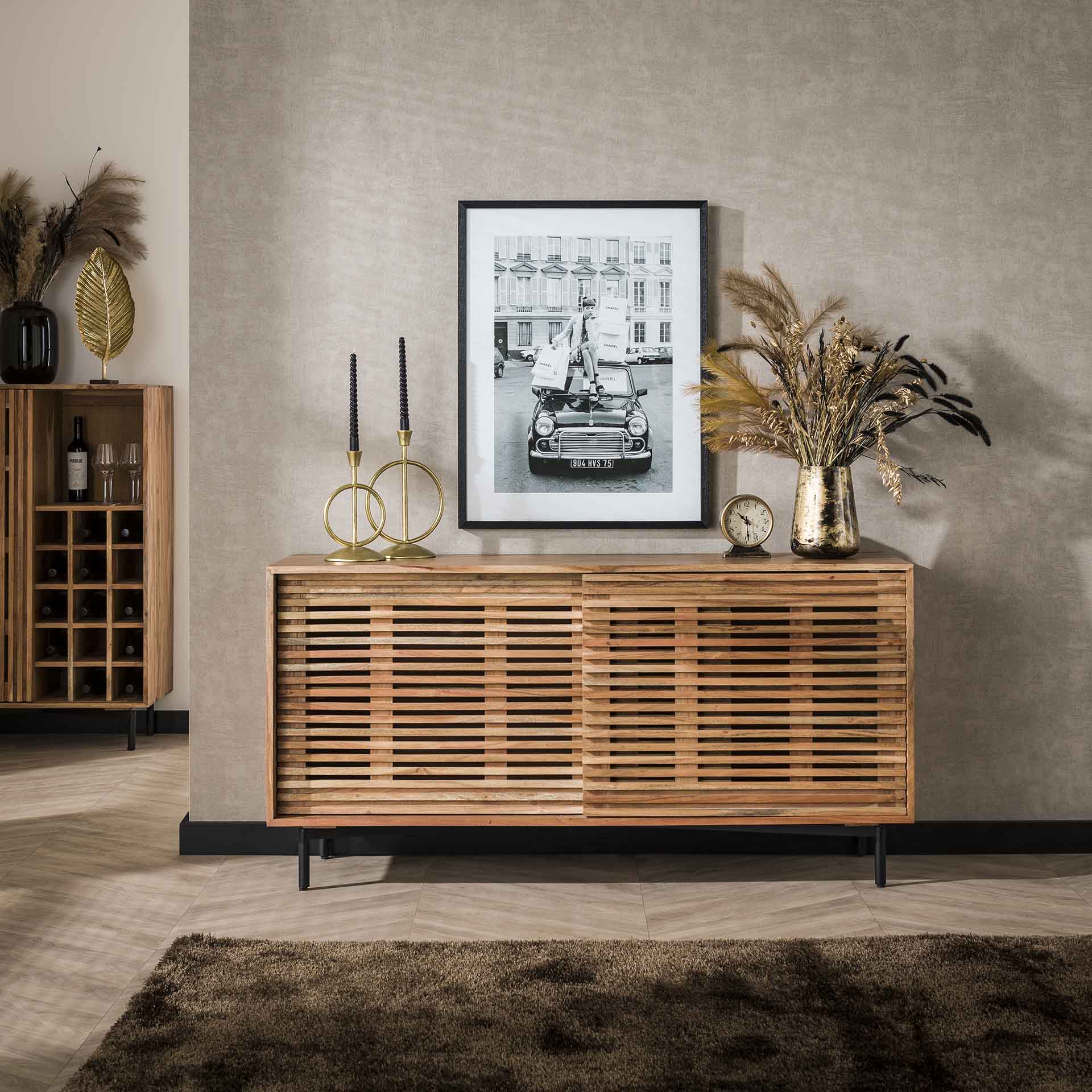 Dressoir met Latjespatroon