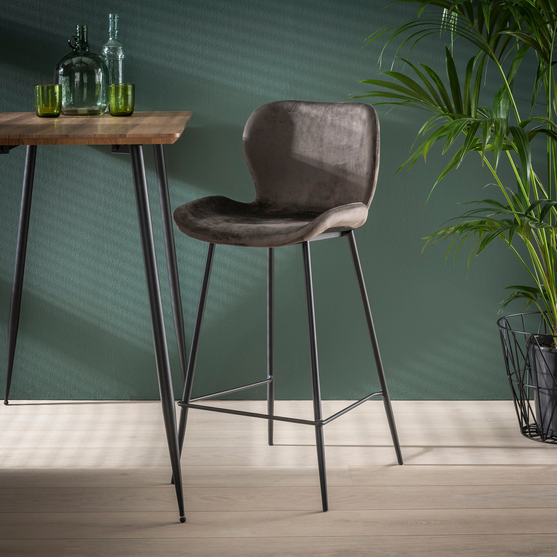 Barstoelen Set van 4 in Antraciet Velours