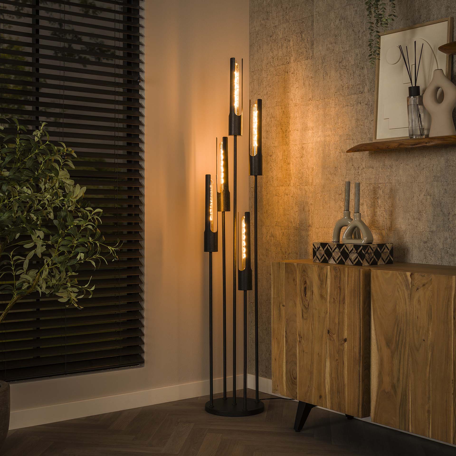 Vloerlamp Tube - Mat Zwart