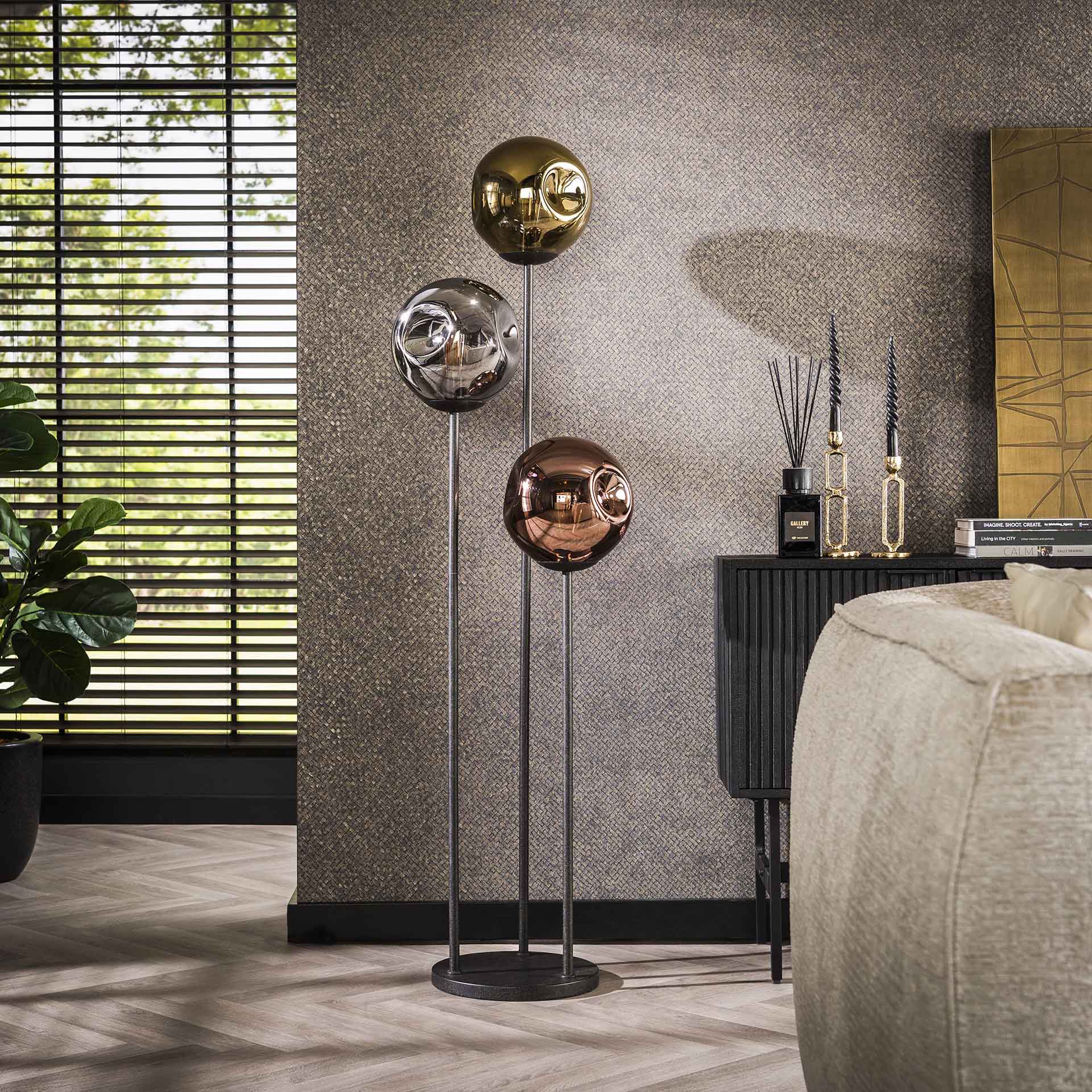 Vloerlamp Metaal - 3 glazen kappen