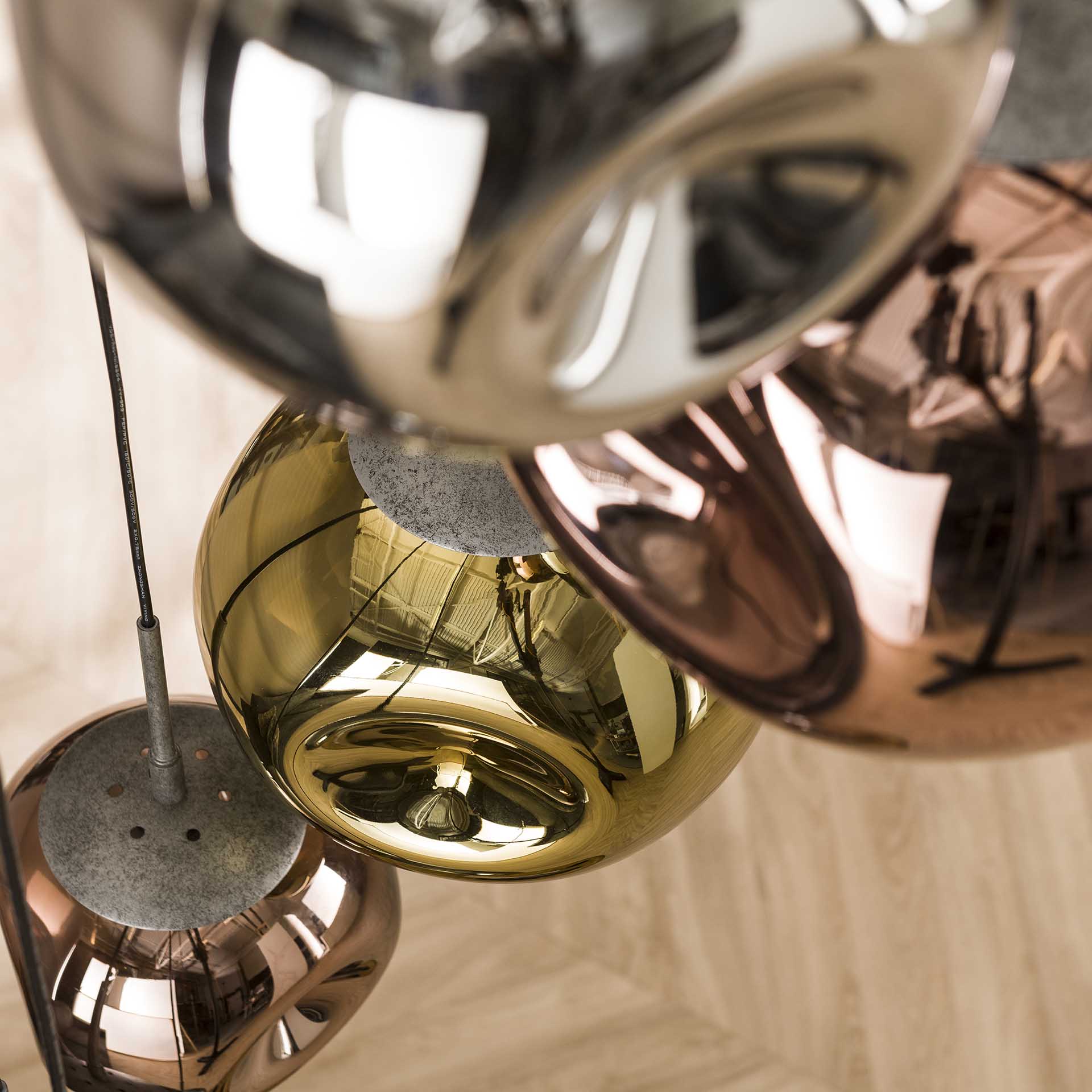 Hanglamp 7L met glazen kappen