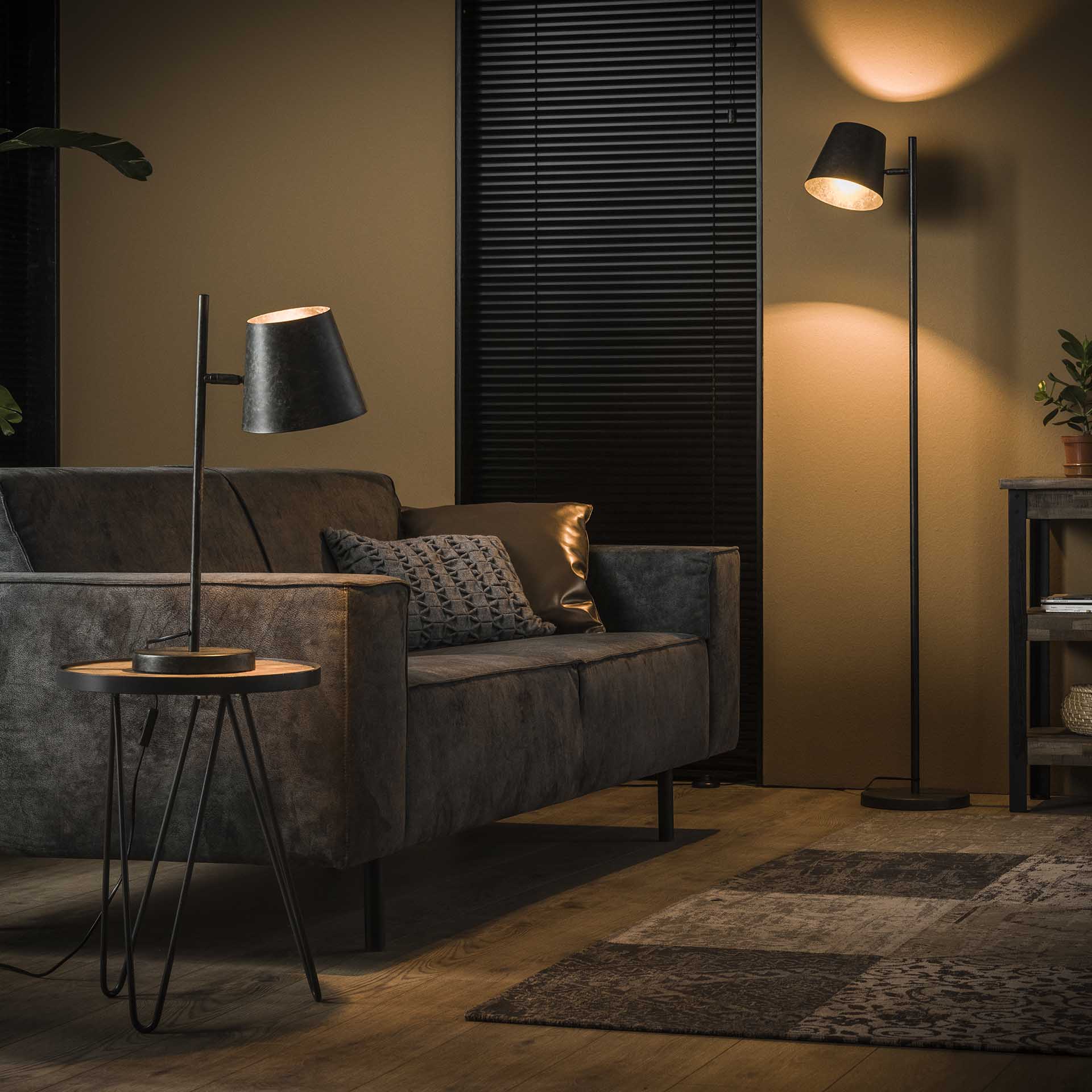 Vloerlamp Met Verstelbare Kap