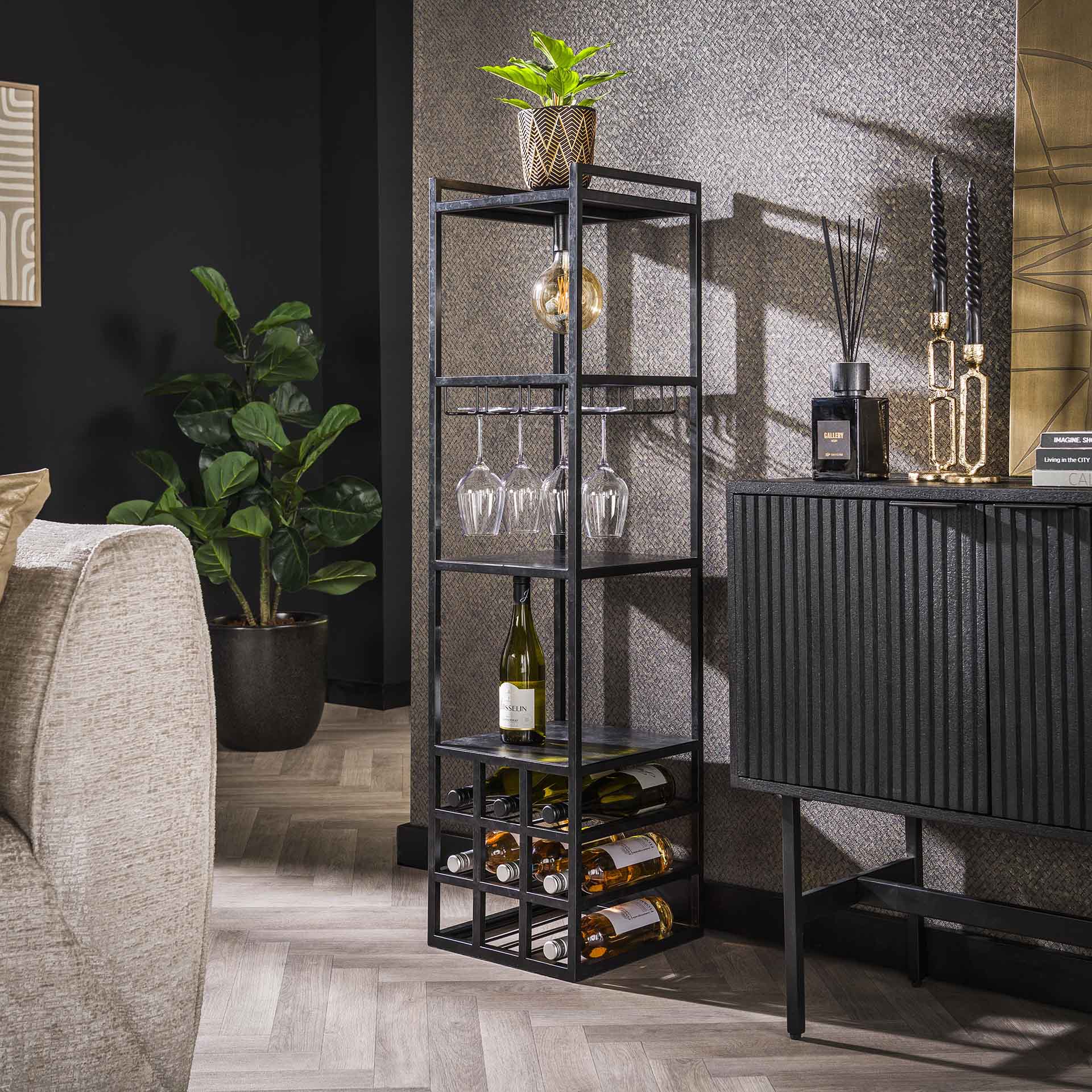 Vloerlamp Decorate met wijnrek